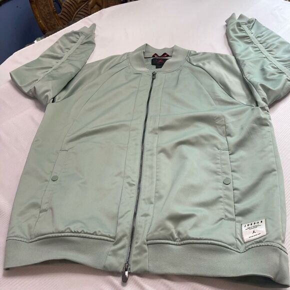Air Jordan Men's Rare Sample 'Sage Green' Varsity Jacket AV5004-369 size Large - Picture 7 of 10